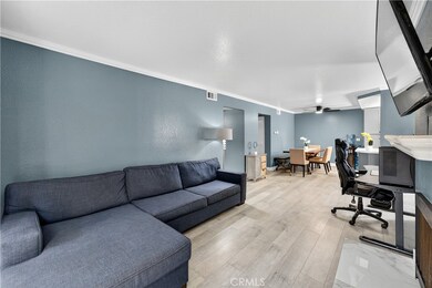 3565 W Stonepine Ln unit B, Anaheim, CA 92804 - photo 7