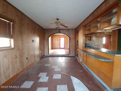 5 Living Room