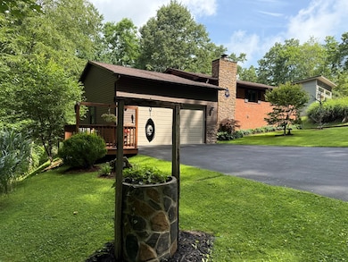 142 Flat Top Lake Rd, Ghent, WV 25843 - photo 4