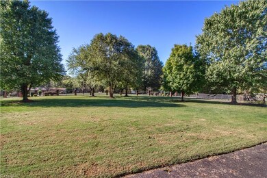 146 Chantilly Ln, Statesville, NC 28625 - photo 5