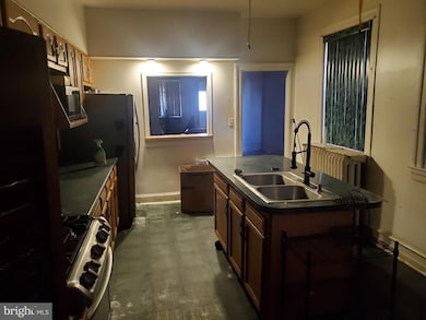 6058 Webster St, Philadelphia, PA 19143 - photo 5