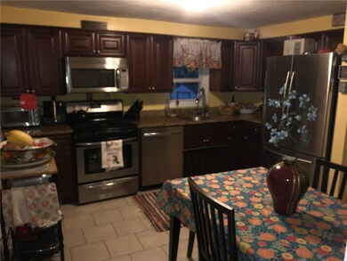 51 Brewster St, Pawtucket, RI 02860 - photo 2