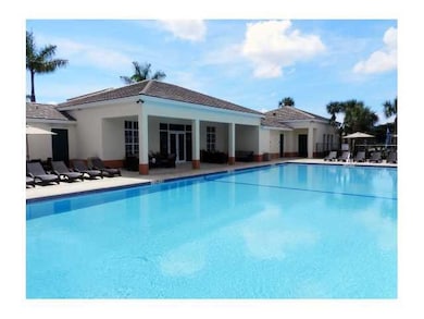 Swimming Pool/Hot Tub/Sauna