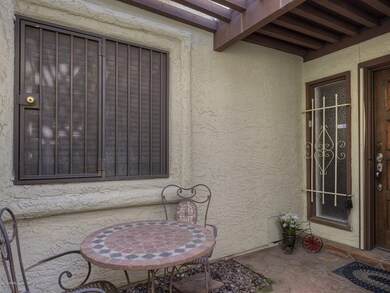 002_Front Patio
