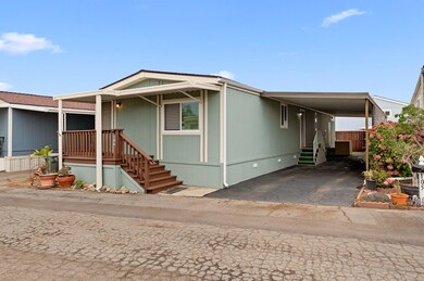 1-web-or-mls-01 - Exterior View