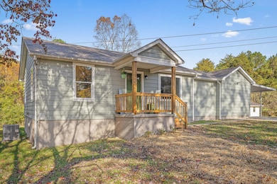 545 E Garden Farm Rd, Rossville, GA 30741 - photo 2