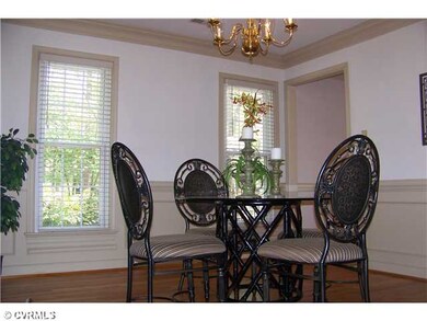 Dining Room - Formal Dining, Hardwood Floors & Wai