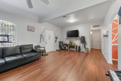 8319 Ponnel Ln, Houston, TX 77088 - photo 6