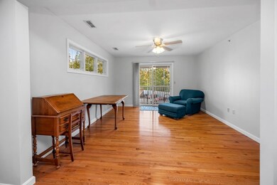 380 Coburn Ave unit 5, Worcester, MA 01604 - photo 6