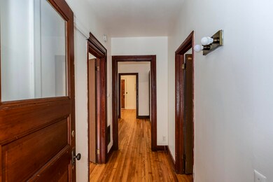 408 W Doty St, Madison, WI 53703 - photo 4