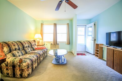 Living Rm