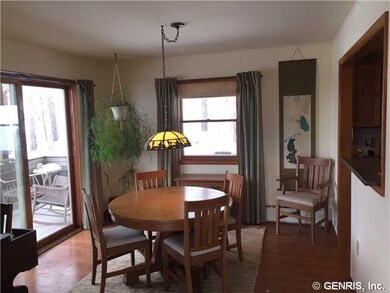 Breakfast Room