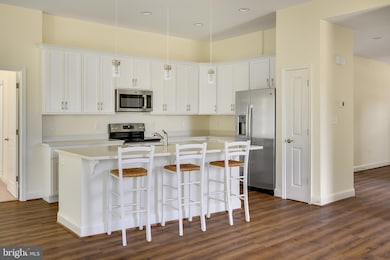 109 Amberfield Ct, Winchester, VA 22602 - photo 4