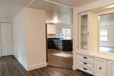 60950 Ashford Dr, Bend, OR 97702 - photo 7