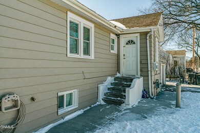 930N12thSt_0004