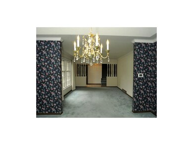 10316 Oakmont St, Lenexa, KS 66215 - photo 3