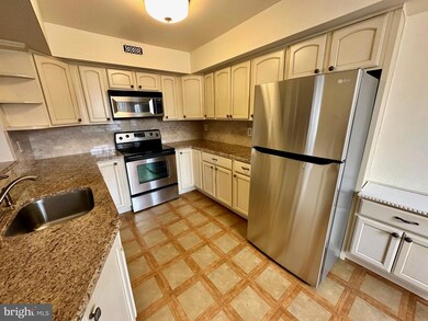 1101 Roberts Way, Voorhees, NJ 08043 - photo 4