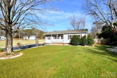 130 Fort Dobbs Rd, Statesville, NC 28625 - photo 2