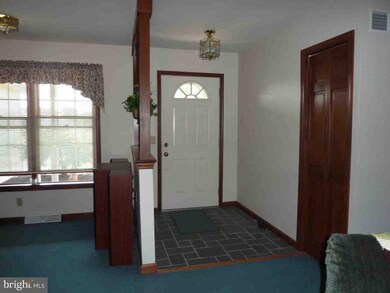 31 Groffs Dr, Ephrata, PA 17522 - photo 3