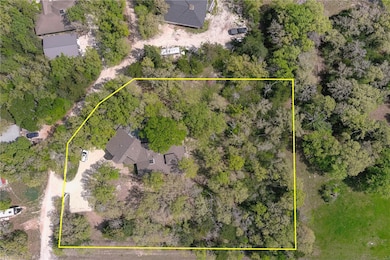 8010 Perry Ln, College Station, TX 77845 - photo 2