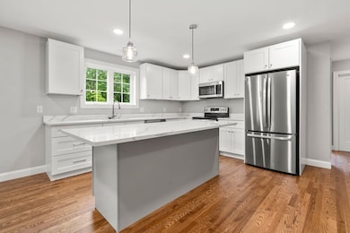 57 Castine St, Worcester, MA 01606 - photo 5