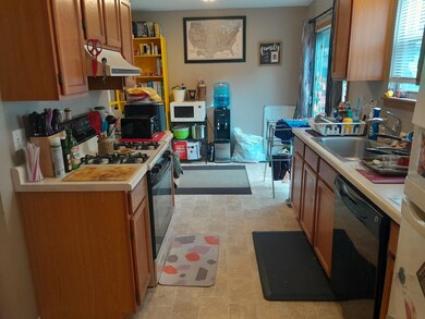 821 Perry Dr, Algonquin, IL 60102 - photo 6