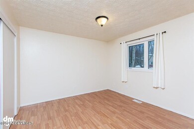 02-Bedroom 1 MS_4898