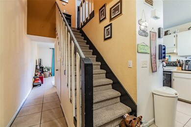 22701 Watersedge Blvd unit 18, Land O Lakes, FL 34639 - photo 5