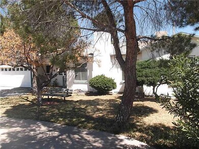 7547 N Loop Dr, El Paso, TX 79915 - photo 3
