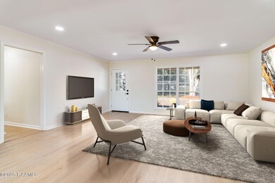 28-web-or-mls-Living 1 copy