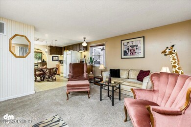 07-Living Room-DW-8170-Edit