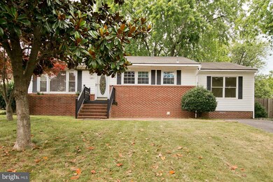 421 Beechcroft Rd, Winchester, VA 22601 - photo 3