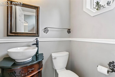 Guest Powder Room