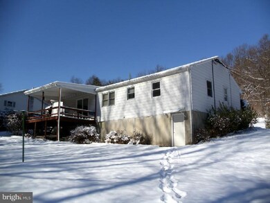 300 Oley Rd, Fleetwood, PA 19522 - photo 4