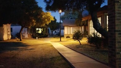 8520 W Palm Ln unit 1056, Phoenix, AZ 85037 - photo 2