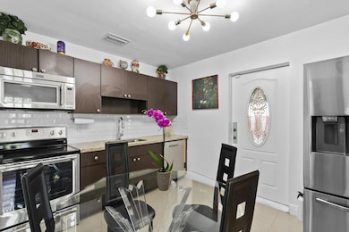 601 SW 5th Ct, Hallandale Beach, FL 33009 - photo 3