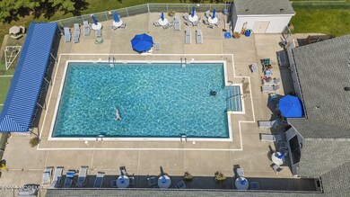 large-01918433-1203-7103-a8a6-ec9c8082ab