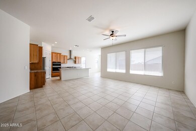 24885 N 170th Dr, Surprise, AZ 85387 - photo 7