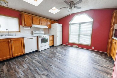 94 Small Fry Ave, Cloverdale, IN 46120 - photo 6