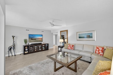 16670 Traders Crossing N unit 111, Jupiter, FL 33477 - photo 6