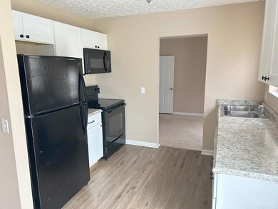 2247 Tucker Rd, Blanchester, OH 45107 - photo 4