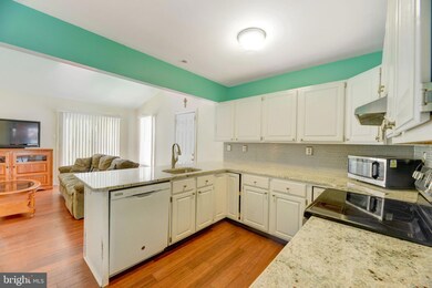 202 Abbey Dr, Royersford, PA 19468 - photo 7