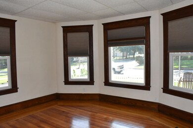 94 Chestnut St unit 1st Fl, West Springfield, MA 01089 - photo 2