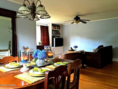 Dining Room & Family Room