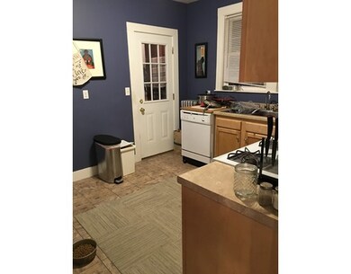 192 Florence St unit 2, Roslindale, MA 02131 - photo 3