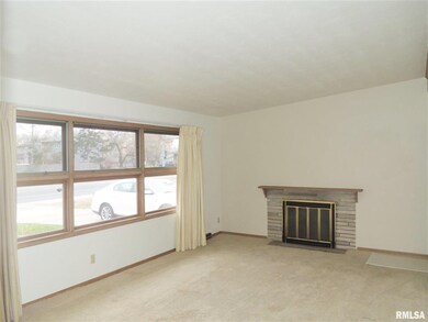 4505 Northwest Blvd, Davenport, IA 52806 - photo 5