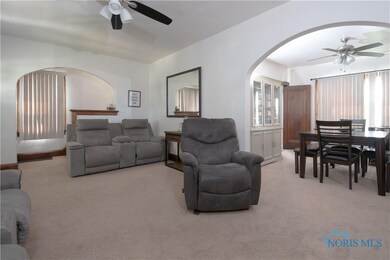 4527 N Haven Ave, Toledo, OH 43612 - photo 3