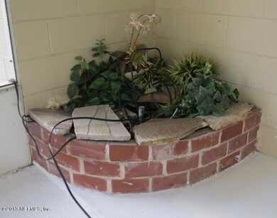 8232 Circle St S, Jacksonville, FL 32216 - photo 7