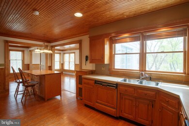 5820 Haven Ct, Rock Hall, MD 21661 - photo 2