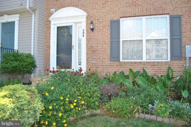 208 Cannon Ct, Strasburg, VA 22657 - photo 3